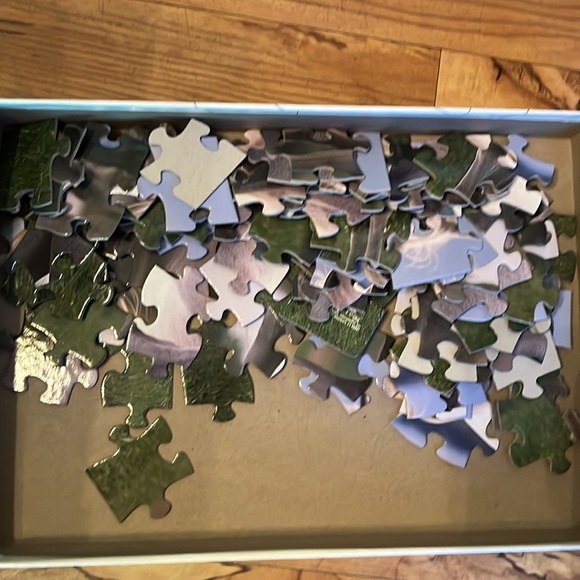 Melissa and Doug 14” x 19” white horses puzzle 100 piece ages 6+ kids children - Picture 2 of 2